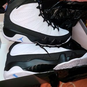 Air Jordan 9 Retro 'University Blue'